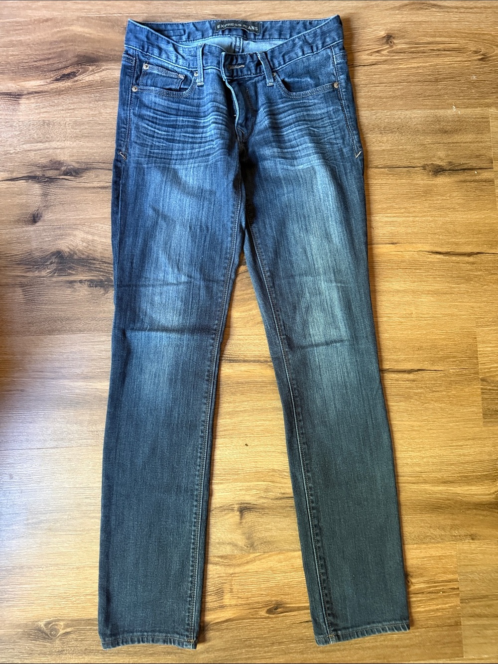 Express Women’s Skinny Jeans in Dark Blue Wash
